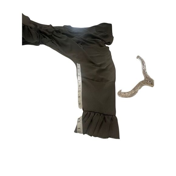 Boohoo Khaki Green Ruffle Sleeve Wrap Dress Sz 14 NWT - Picture 2 of 8